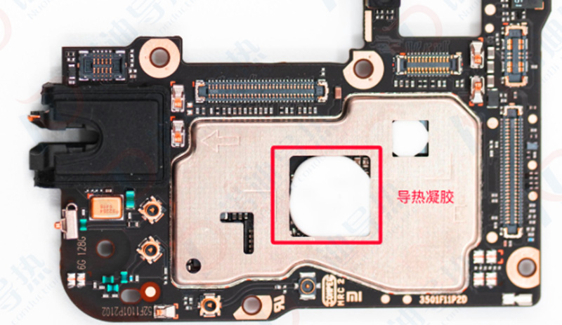 消费电子轻薄化革新：看导热凝胶如何重塑手机散热系统